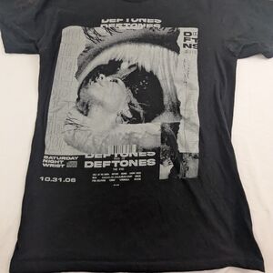 Deftones Saturday Night Wrist Nu Metal Band Black T-Shirt Size Small